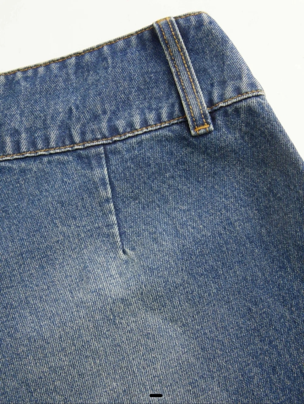 Cider Wide-Leg Denim Jeans in Faded Blue - Picture 6 of 7